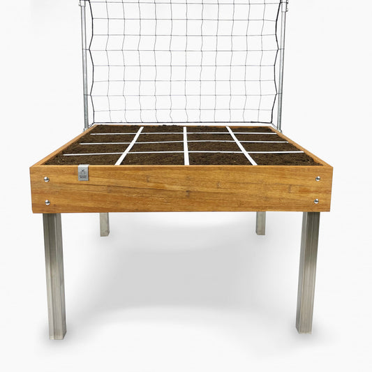 MM-Bambustisch mit Klettergerüst 120x120cm (16 Fächer)
