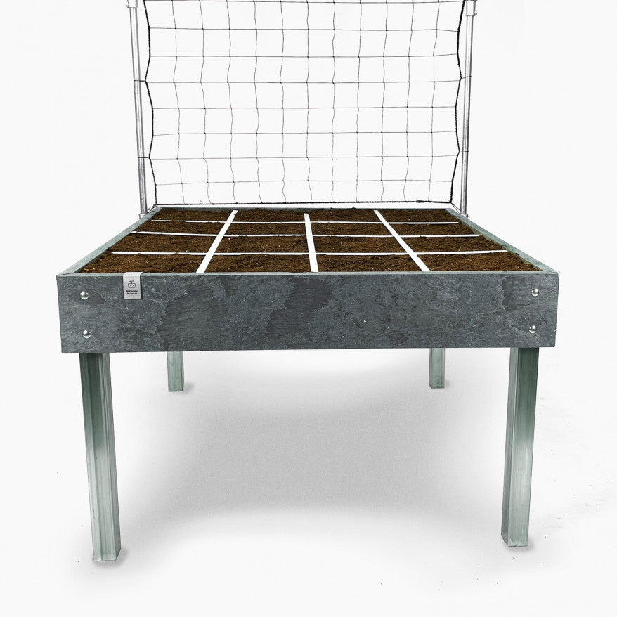 MM-hero table with climbing frame 120x120cm (16 compartments)